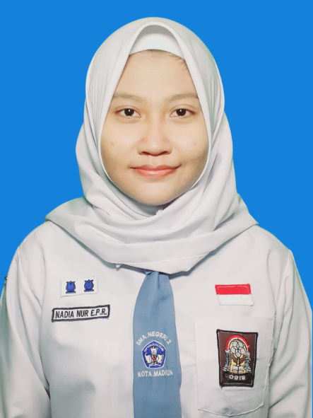 Derhaka Dua Puluh Dua Cangkir Pengkhianat